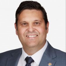 与不断变化的地理空间产业需求保持一致