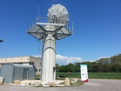 友好的法国遥感数据基础设施