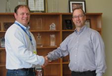 休伦测绘公司收购Optech Maverick移动测绘系统