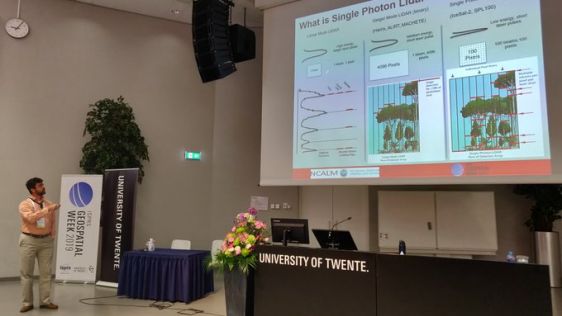 传感器、卫星和科学:地球信息的力量