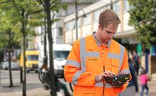 哈罗委员会通过军刀完成公路资产调查