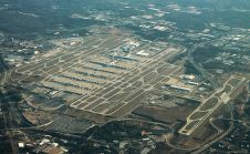 空中客车在世界上最繁忙的机场进行跑道测绘