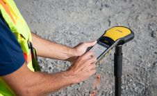 特林布尔宣布高精度现场设备的GIS应用