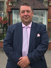 Richard Burnett，皇家特许测量师学会苏格兰委员会新任主席