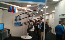 伦敦吸引游客和新技术-商业无人机展2014