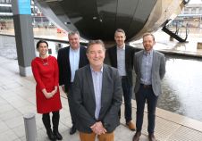 地球情报机构任命委员会推动卫星服务创新