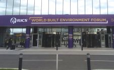 关于未来的聪明 -  2018年世界建造环境论坛