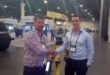 Christian Geomatics首次购买Trimble SX10全站仪在英国