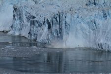 格陵兰冰川的无人机测绘
